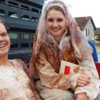 Extraordinary Wedding Traditions From Around The World